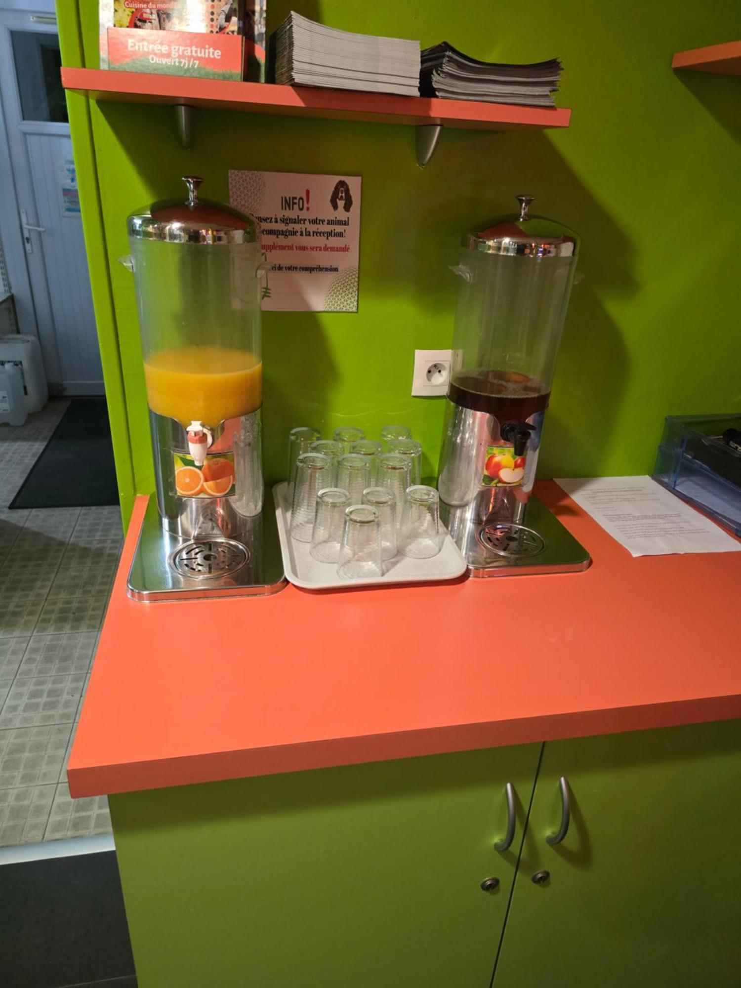 Brit Hotel Essentiel Poitiers Gare Du Futuroscope * Jaunay-Clan
